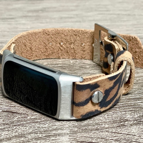 Leopard Print Leather Strap Fitbit Charge 5 Band Silver Jewelry Women Bracelet - Picture 8 of 9